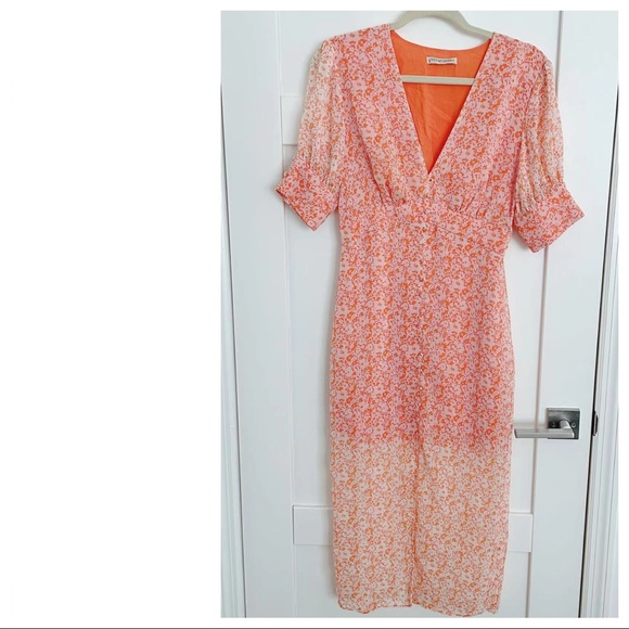 The East Order Peaches Midi Dress size Medium - Picture 3 of 4